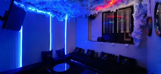 ambiance — soirée
